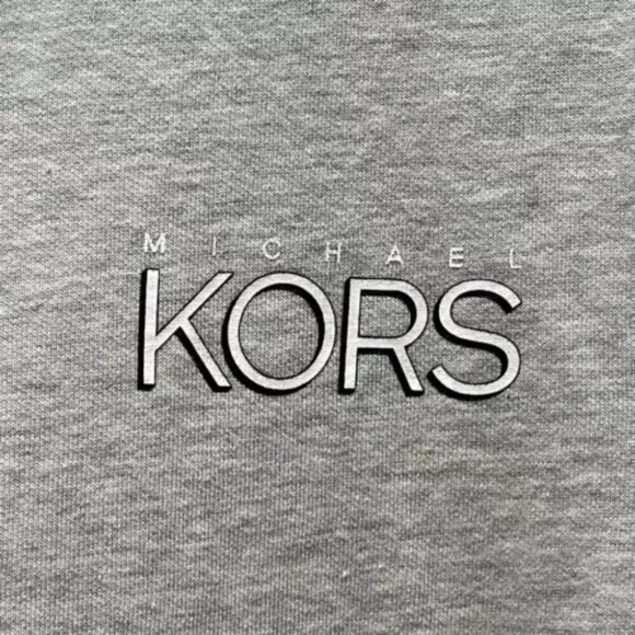 Michael Kors Men's Short Sleeve Henley T-shirt Size Large Athletic Heather NWT - Picture 4 of 10